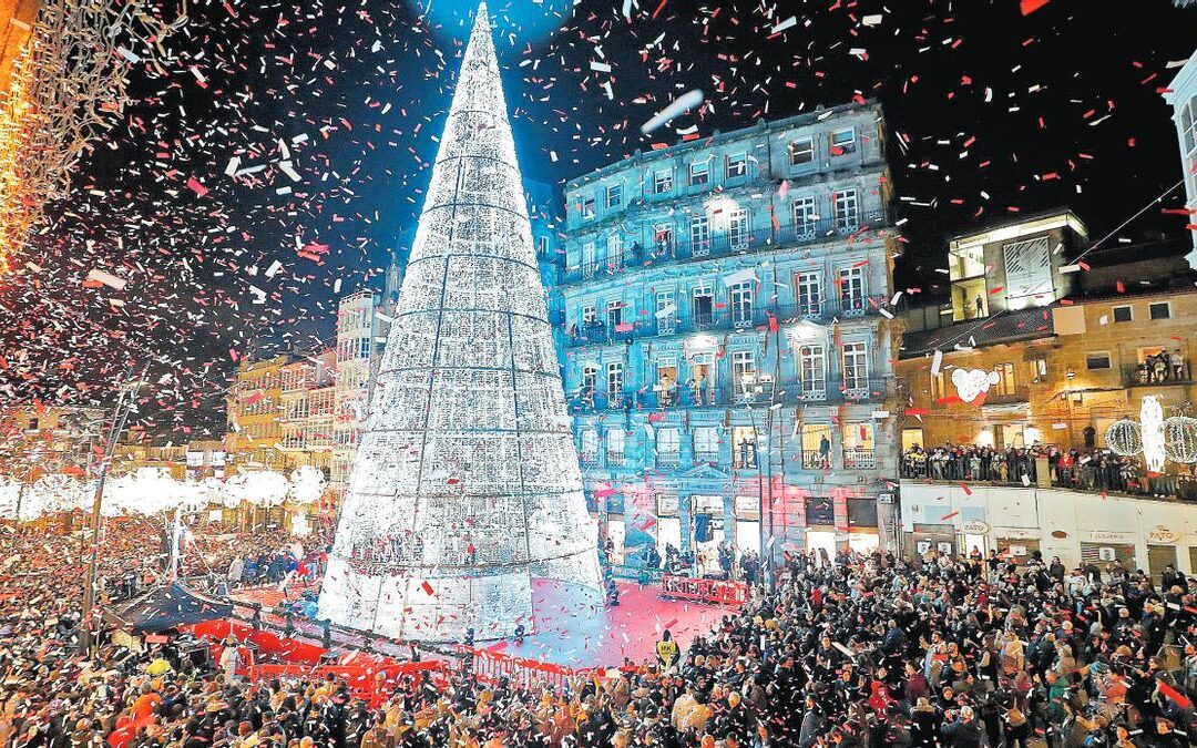 Luces de Vigo, paseo por Santiago